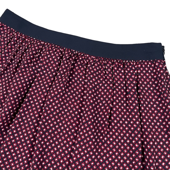 Coldwater creek size 4 navy blue, white, red diamond pattern midi skirt like new - Picture 8 of 15